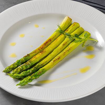 Спаржа в Сапфир Premium HITS & GRILL по цене 300 ₽