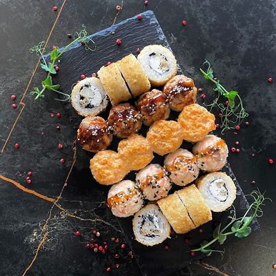 Сет полкило на двоих New в Panda Sushi по цене 1099 ₽