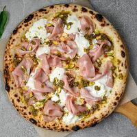 Мортаделла и страчателла в Искра Бистро