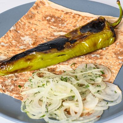 Перец острый на мангале в Кафе Уют по цене 308 ₽