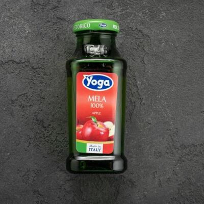 Яблочный сок Yogaв Вода & Еда по цене 425 ₽