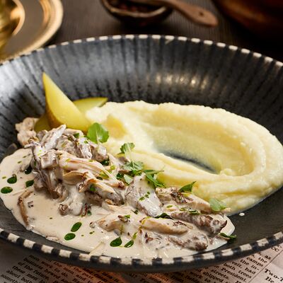 Бефстроганов из говядины в Честертон по цене 915 ₽