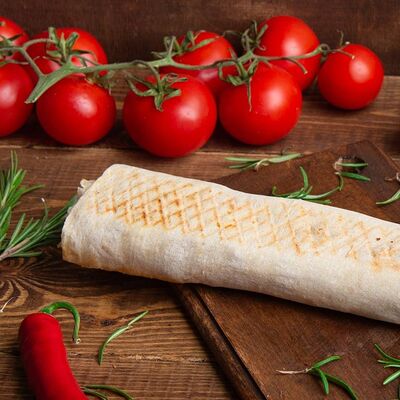 Шаурма с курицей Маленькая в Шаурма Айдахо по цене 280 ₽