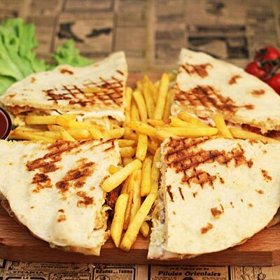 Скепастив Шаурма у дома халал по цене 650 ₽