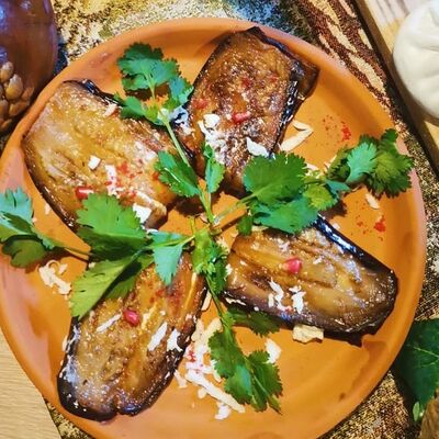 Баклажаны с ореховой начинкой в Мераль по цене 500 ₽