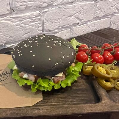 Mangal Burger Black Spicy в WORLD MANGAL CLUB по цене 565 ₽