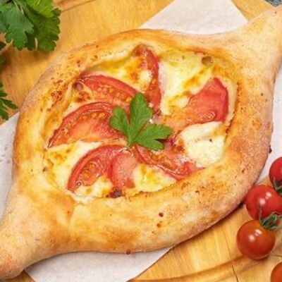 Хачапури сыр-помидоры в РафХаус по цене 800 ₽