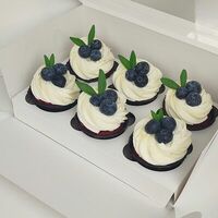 Набор капкейков с голубикой 6 шт. в MCakes - торты и десерты