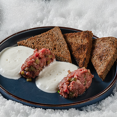 Закуска из говядины в Ермолаевъ спорткомитет по цене 450 ₽