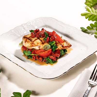 Куриная грудка со шпинатом и прованскими травами в Buffalero di Mare по цене 1500 ₽