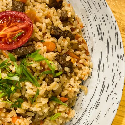 Плов с говядиной в Nomad по цене 370 ₽