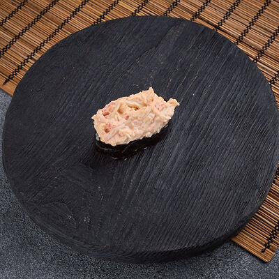 Суши острые с крабом в Sushi Max Kolpino по цене 150 ₽