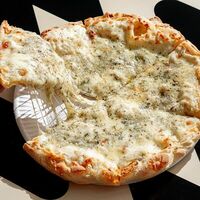 Римская пицца Четыре сыра в PioPizza