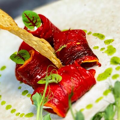 Рулеты из болгарского перцав Vinokurov karaoke rest по цене 562 ₽