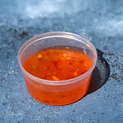 Соус вьетнамский острый в Pho Bo и Том Ям по цене 59 ₽