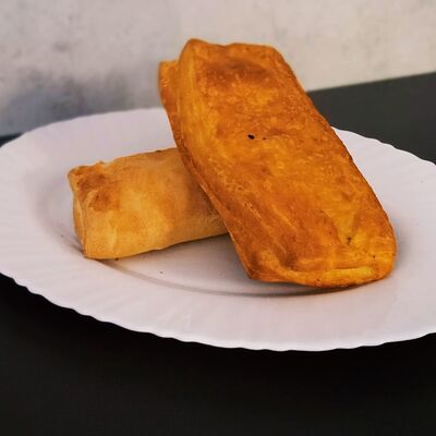 Слойка Сыр-ветчина в Твой Пекарь по цене 85 ₽