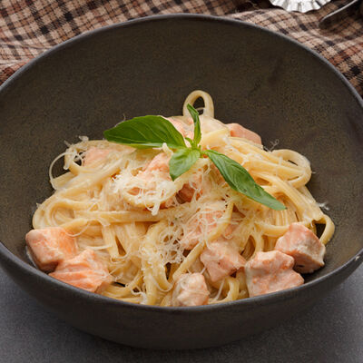 Паста с лососем в Престо по цене 950 ₽