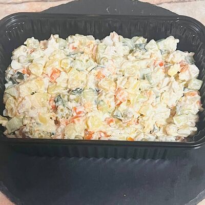 Оливье с курицей ХL в Домашняя кулинария по цене 770 ₽