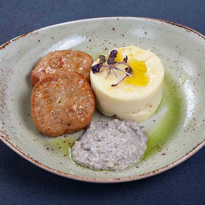 Куриные котлеты с картофельным пюре в Чайхана в ТЦ Океания по цене 1116 ₽