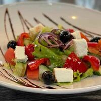 Салат Греческий в Чиполетти