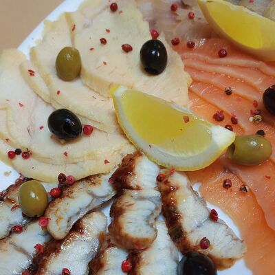 Рыбное плато в Oasis по цене 1200 ₽