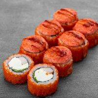 Запеченный ролл с курицей в SAKURA SUSHI PREMIUM