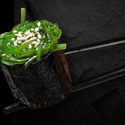 Гункан Чука в Суши Хаб по цене 350 ₽