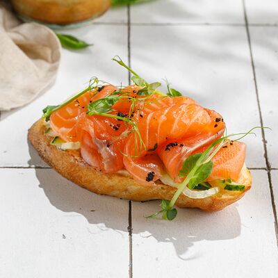 Брускетта с лососем в ЛарисуВаннуХочу по цене 690