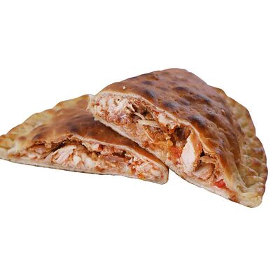 Кальцоне мясная в Три соуса по цене 499 ₽