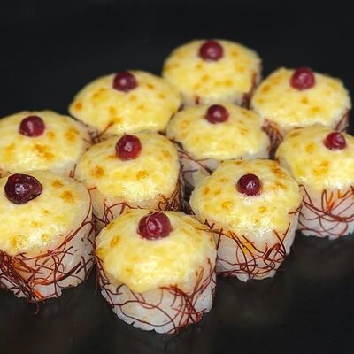 Запеченный Акацуки в Snail Суши по цене 517 ₽