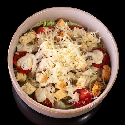 Цезарь с курицейв Морская корова по цене 345 ₽