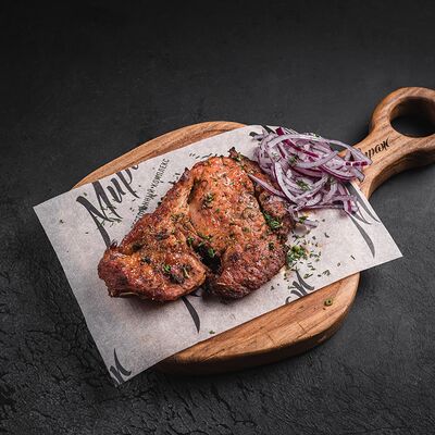 Подкопченная свиная шейка в Мираж по цене 480 ₽