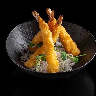 Креветки темпура в сухарях панко в Lucky fish по цене 390 ₽