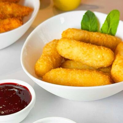 Сырные палочки с ягодным соусом в 801 по цене 520 ₽