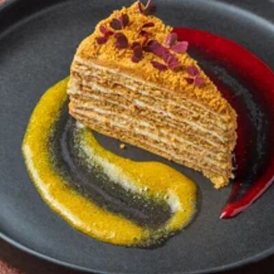 Медовик в Привет по цене 450 ₽