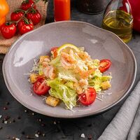 Цезарь с креветкамив Сытно Аппетитно