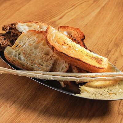 Хлебная корзина в 321 Club by Novikov по цене 495