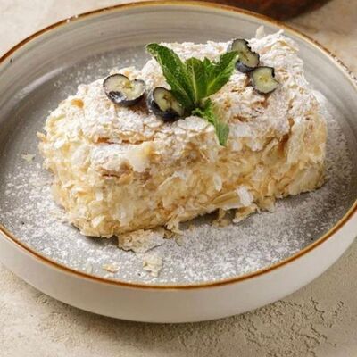 Наполеон в Добрый Грузин по цене 520 ₽