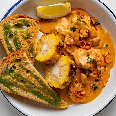 В соусе Том ям в Креветочная The Shrimp по цене 990 ₽