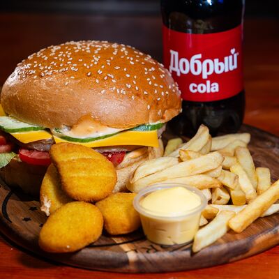 Говяжье комбо на одного в CHEF BURGER по цене 899 ₽