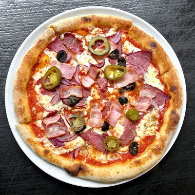 Пицца Мясные деликатесы в Бар Италия по цене 670 ₽