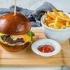 Бургер с картофелем фри в PizzAmore по цене 1250