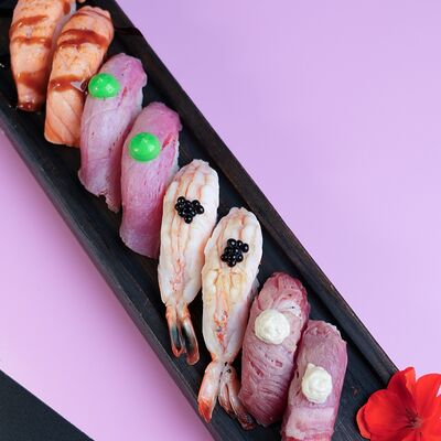 Сет татаки суши в Pro Azia по цене 1100 ₽