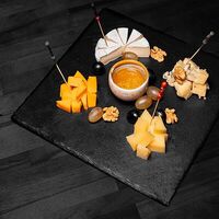 Сырное плато в Veranda Bar