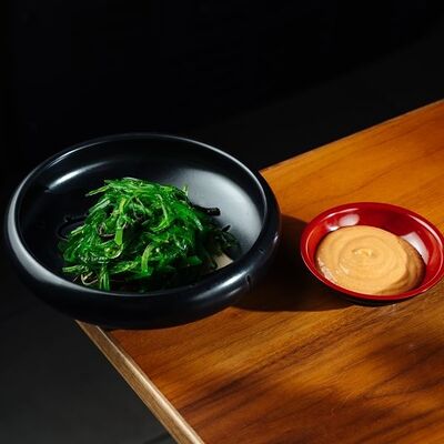 Салат из морских водорослей в Buba Sushi по цене 630 ₽