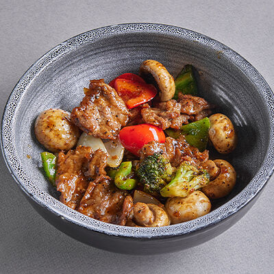 Говядина блэк пеппер в Шикари по цене 680