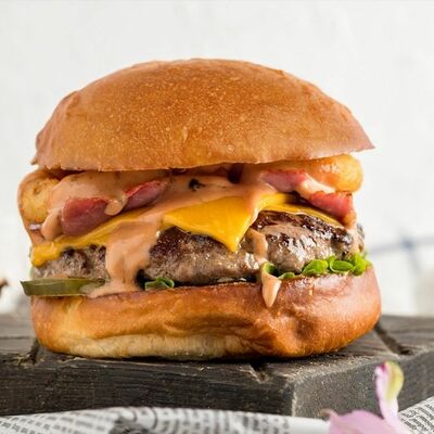 Бургер Смоук Хаус в Mesto Burger по цене 310