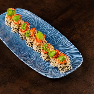 Спайси ролл с мраморной говядинойв Doge по цене 650 ₽