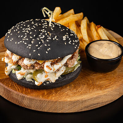 Батько Бургер в DARK SIDE шаурма & гриль по цене 755 ₽