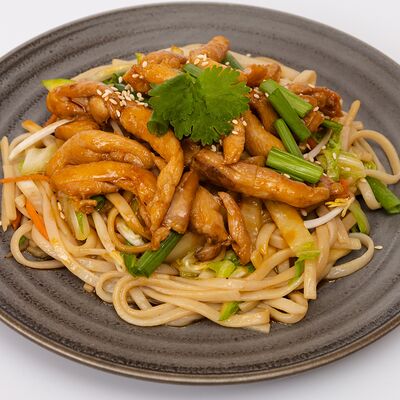 Батми кхау сал курица в Пхукет по цене 499 ₽